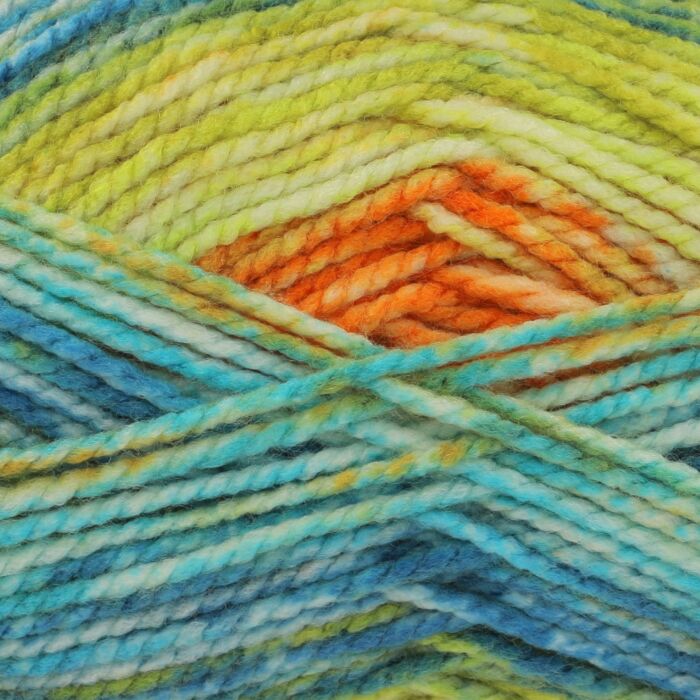 King Cole Hedgerow Chunky Yarn Blackthorn 5844 200g main product photo