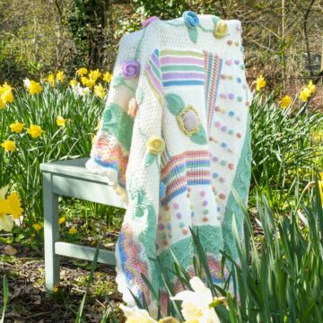 Knitted Festival Flower Blanket Kit in WoolBox Imagine Lullaby Baby DK  12 x 100g